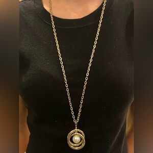 Gold Necklace with Pearl Pendant